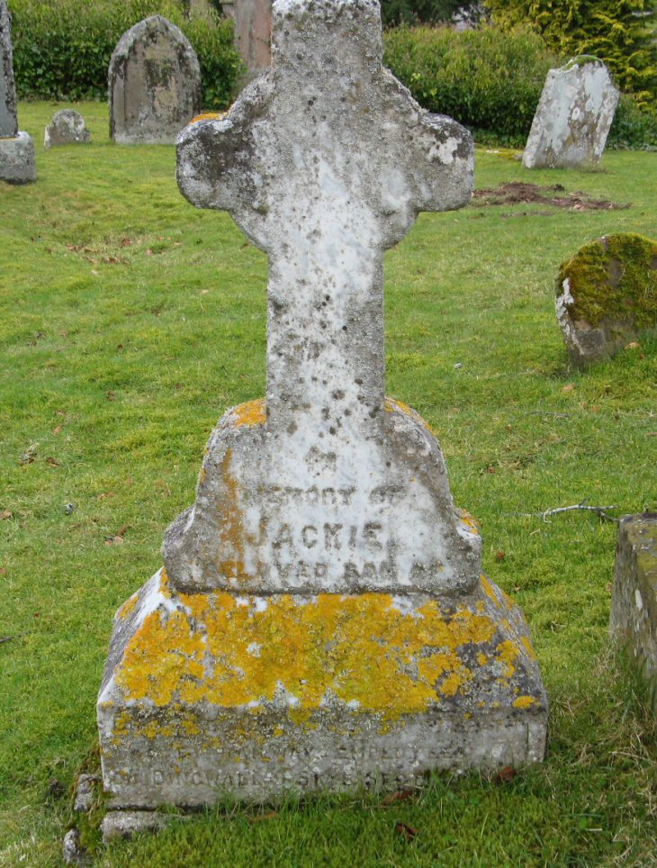 Photo of headstones/John (Jackie) Maclennan d1911 hdstn Fodderty cem